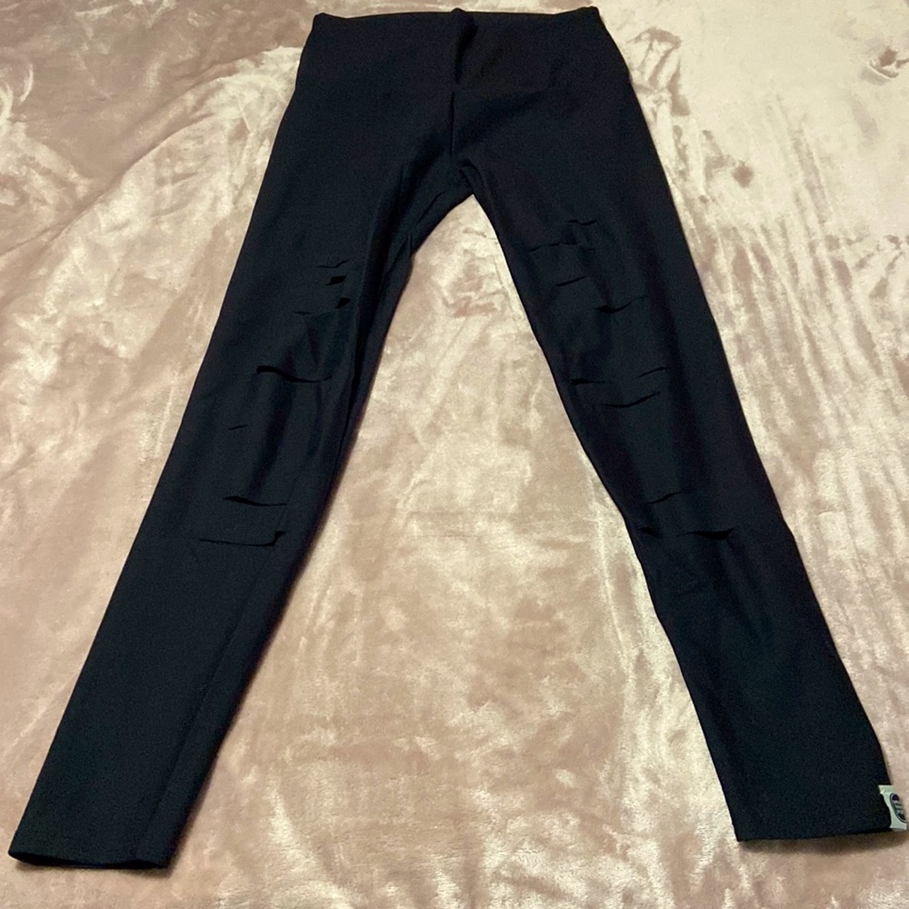 GTS RIPPED WARRIOR YOGA PANTS